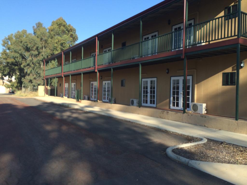 Avon Accommodation - York Exterior photo
