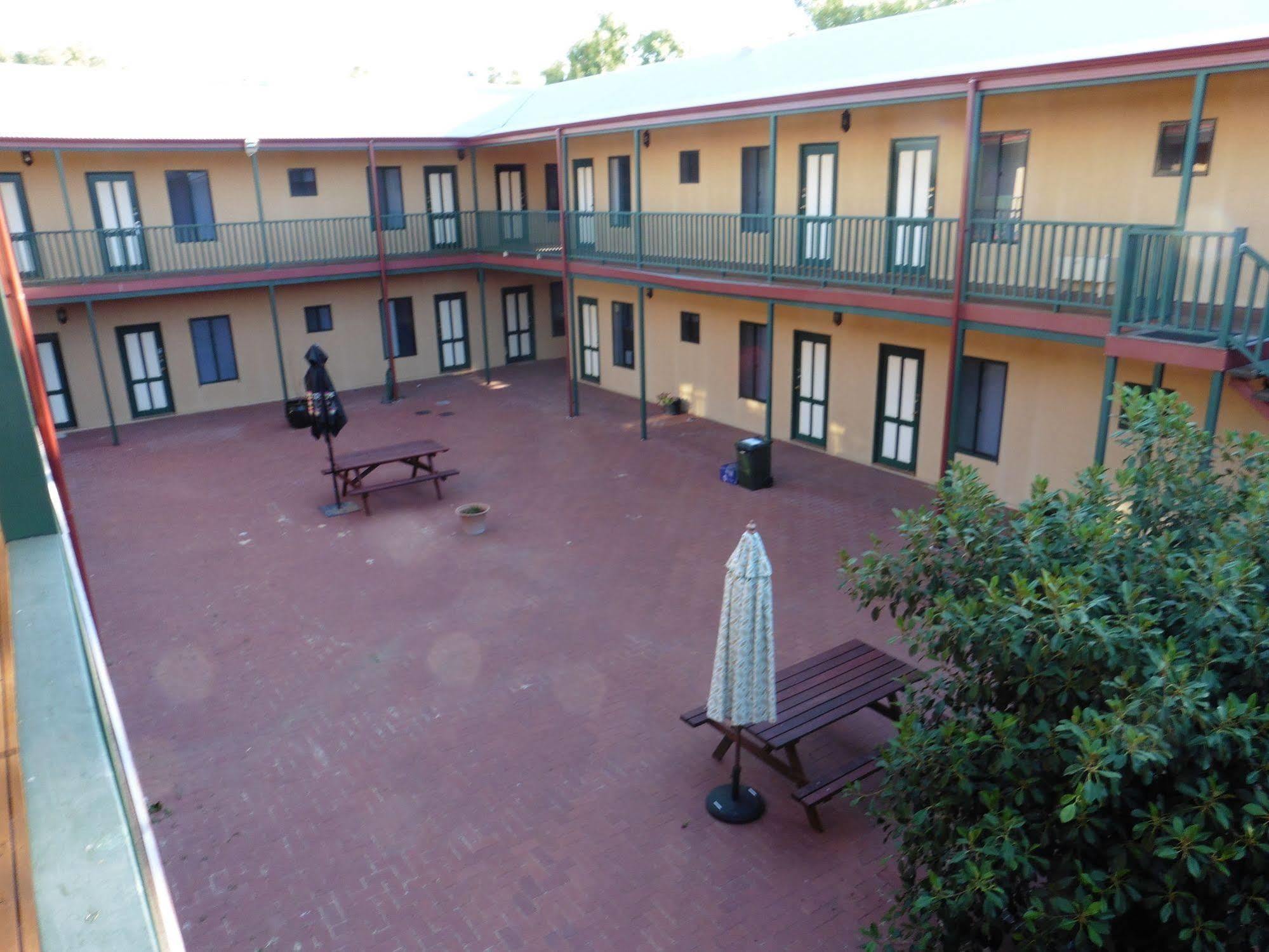 Avon Accommodation - York Exterior photo